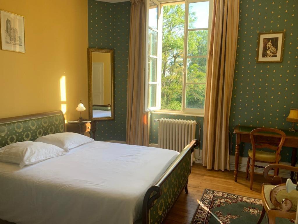 Domaine De Prefond Bed and Breakfast Bengy-sur-Craon Exteriör bild