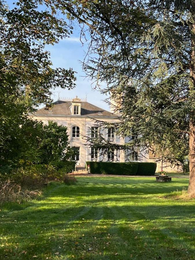 Domaine De Prefond Bed and Breakfast Bengy-sur-Craon Exteriör bild