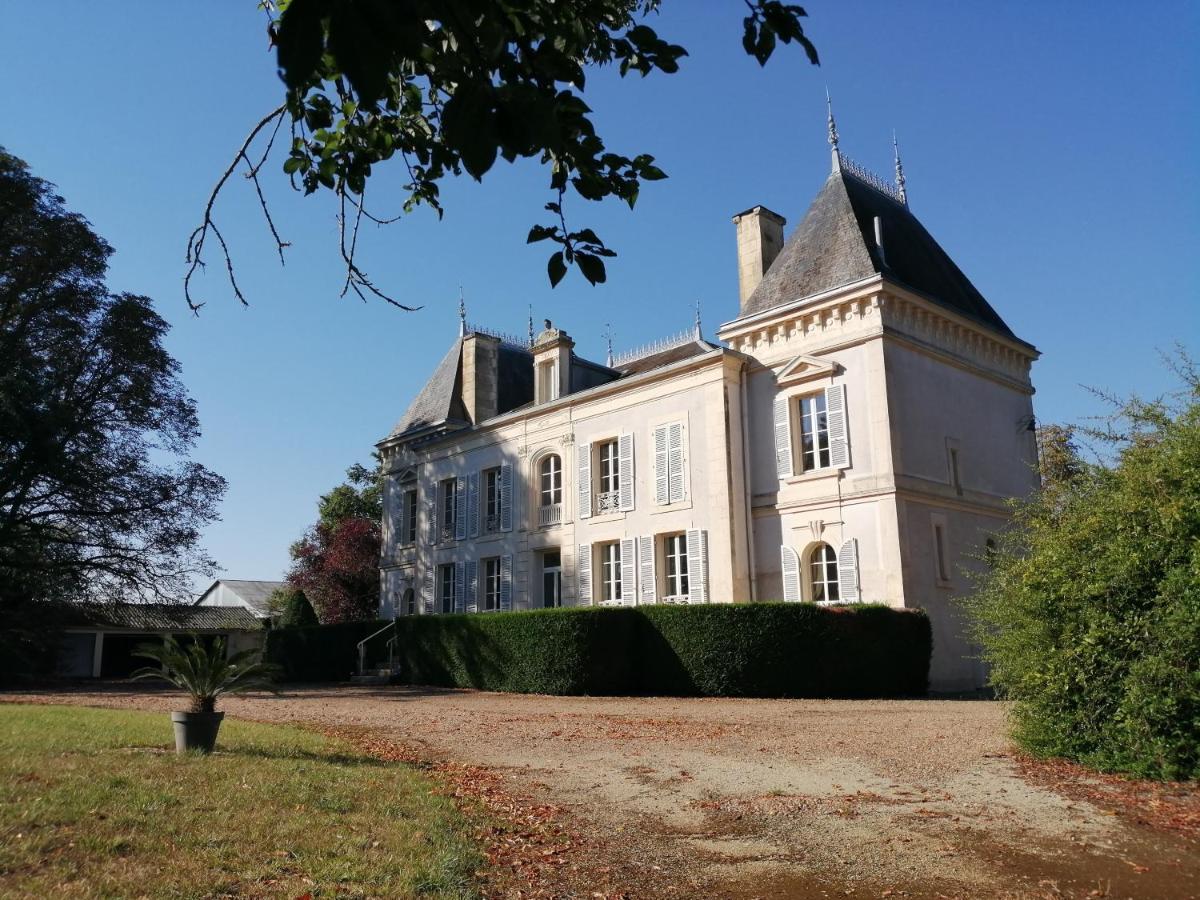 Domaine De Prefond Bed and Breakfast Bengy-sur-Craon Exteriör bild
