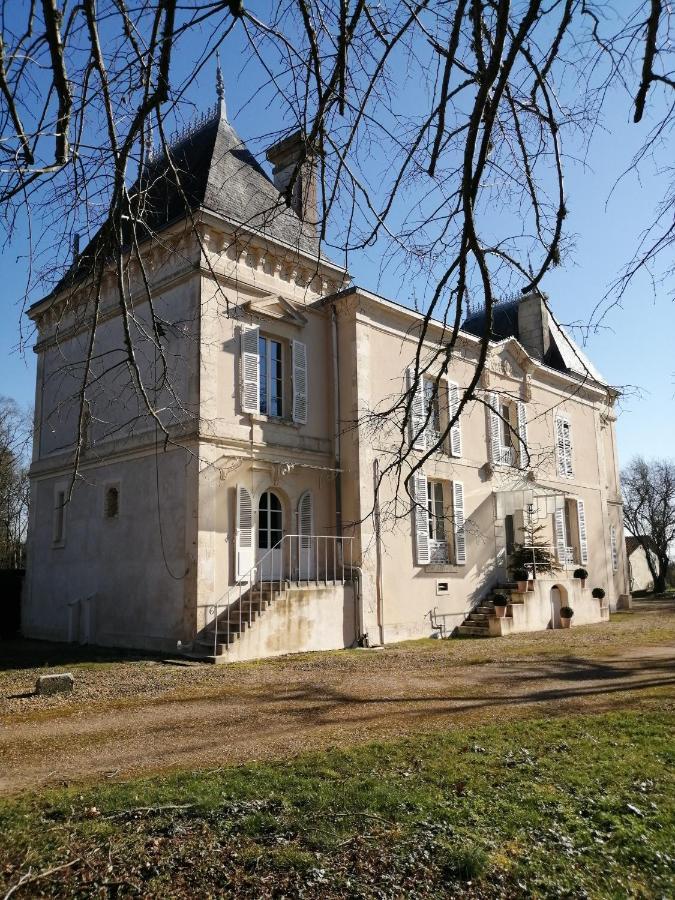 Domaine De Prefond Bed and Breakfast Bengy-sur-Craon Exteriör bild